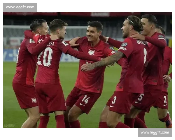 世预赛:希曼斯基神仙球 + 助攻,波兰 2-0 立陶宛 世预赛:希曼斯基神仙球 + 助攻,波兰 2-0 立陶宛